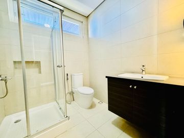 Modern  Zen Design Single attached For sale in BF Homes