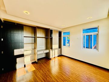 Modern  Zen Design Single attached For sale in BF Homes