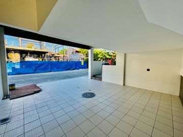 Modern  Zen Design Single attached For sale in BF Homes