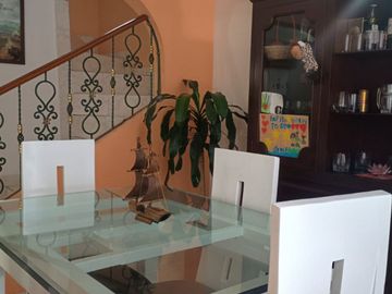 Se vende casa en el barrio Santa Monica