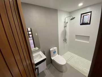 FOR SALE STUNNING MODERN 3 STOREY HOUSE IN SILANG CAVITE