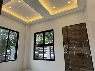 FOR SALE AMAZING MODERN 2 STOREY DUPLEX HOUSE IN LAGUNA
