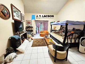 🏡 Spacious 3-Bedroom House + Guest Suite with Mancave – Ready to Move In!