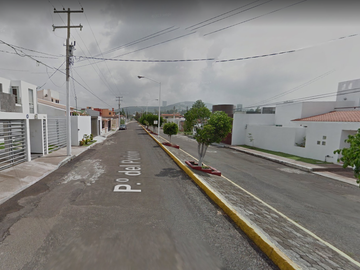 CASA EN VENTA EN IRAPUATO LOMAS DEL PEDREGAL