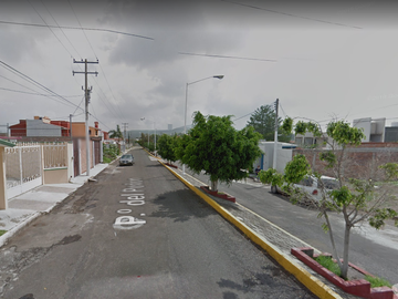 CASA EN VENTA EN IRAPUATO LOMAS DEL PEDREGAL