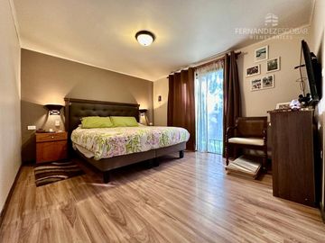 SAN VICENTE - VENDE CASA 3D 2B PISCINA - LA CORA