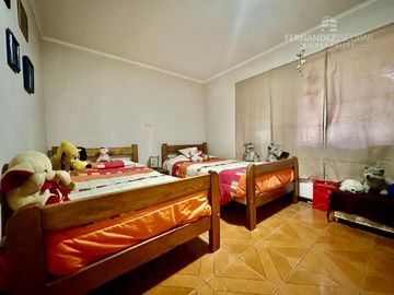 SAN VICENTE - VENDE CASA 3D 2B PISCINA - LA CORA