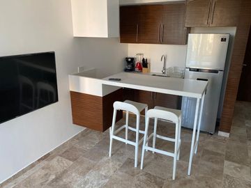 Estudio/ Departamento a pocas cuadras del mar y 5 avenida