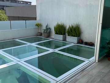 Venta de edificio de oficinas impecable: 929m2 constr. 4 niveles, elevador. Col. Roma Norte