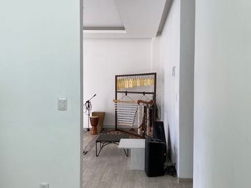 Venta de edificio de oficinas impecable: 929m2 constr. 4 niveles, elevador. Col. Roma Norte