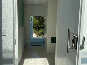 Venta de edificio de oficinas impecable: 929m2 constr. 4 niveles, elevador. Col. Roma Norte