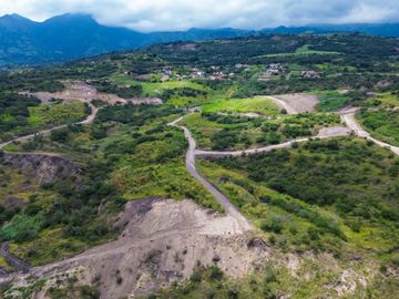 Lotes de Venta en Yunguilla Azuay, Sector Parque Extremo