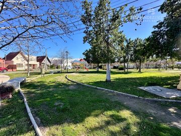 SAN FELIPE - VENDE CASA DE DOS PISOS 3D 2B 1E- COND. LA TROYA