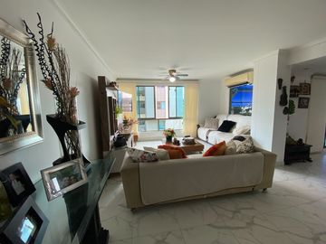 Apartamento en venta, sector San Vicente