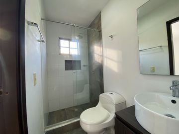 Espectacular casa en venta, Sector La Castellana