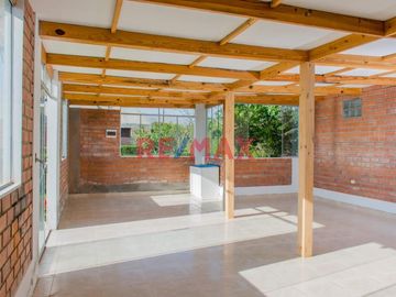 Venta De Hermosa Casa De Campo Asia