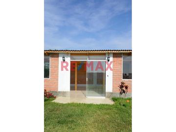Venta De Hermosa Casa De Campo Asia