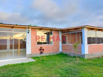 Venta De Hermosa Casa De Campo Asia