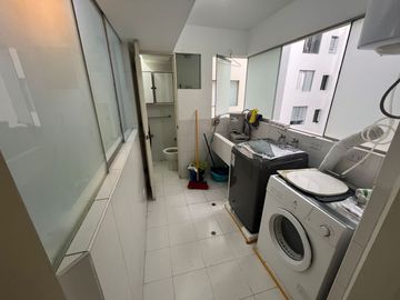 MAGDALENA LIMITE CON SAN ISIDRO ALQUILER DE AMPLIO Y COMODO DEPARTAMENTO DE 92 M2 TOTALMENTE AMOBLADO Y EQUIPADO MUY BIEN UBICADO EN LA RECTA DEL COUN