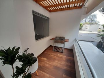 Venta Departamento 3 Dormitorios San Isidro