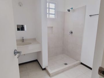 Casa en Venta en Santa Cecilia, Apodaca, N.L.