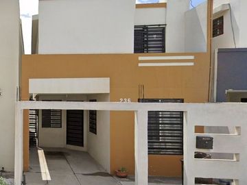 Casa en Venta en Santa Cecilia, Apodaca, N.L.