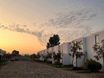 VENTA DE CASA EN EXCLUSIVO CONDOMINIO LA ARBOLEDA DE SANTAMARIA HUAURA NORTE CHICO