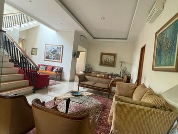 Dijual Rumah Siap Huni di Bintaro Sektor 9, lokasi Strategis