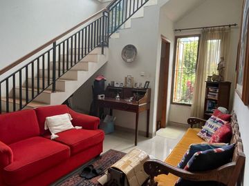 Dijual Rumah Siap Huni di Bintaro Sektor 9, lokasi Strategis