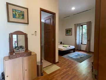 Dijual Rumah Siap Huni di Bintaro Sektor 9, lokasi Strategis