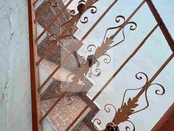 Venta de casa con escritura circuito Avandaro
