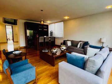 Casa en venta en Lomas country Club con areas comunes
