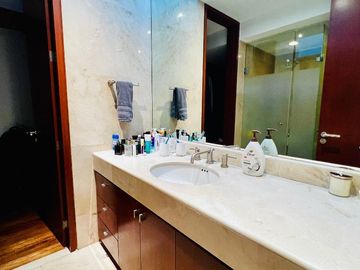 Casa en venta en Lomas country Club con areas comunes