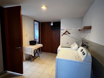 Casa en venta en Lomas country Club con areas comunes