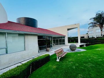 Casa en venta en Lomas country Club con areas comunes