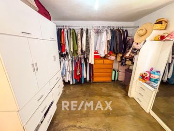 VENDO HERMOSA CASA EN SMP LIMITE CON LOS OLIVOS 140M2