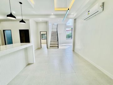 Brand New Stylish Corner House and Lot for Sale Multinational Village Parañaque City