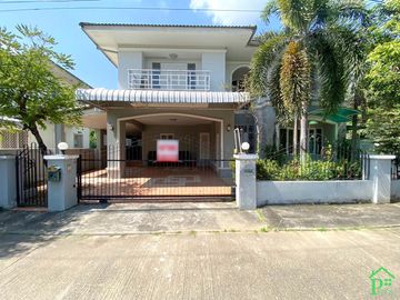 Unfurnished 3 bedrooms house for sale in Regent 1