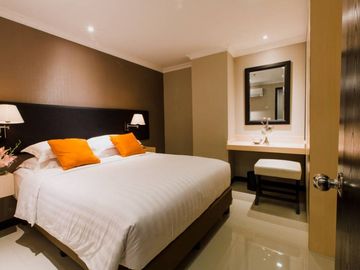 For Rent Apartment Kristal Residence (Hotel Kristal) Pondok Indah, South Jakarta – Type 3 BR Deluxe