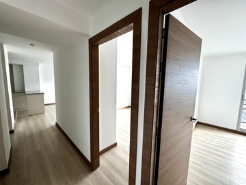 DEPARTAMENTO EN VENTA EN SANTA LUCIA QUITO