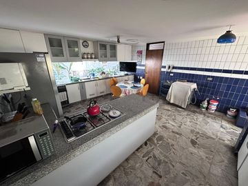 VENDO DEPARTAMENTO DUPLEX EN SURCO (VALLE HERMOSO)