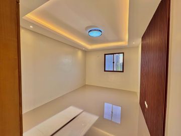 Discover contemporary luxury in this brand new three-story duplex house and lot, perfectly situated in the esteemed Greenwoods Executive Village.