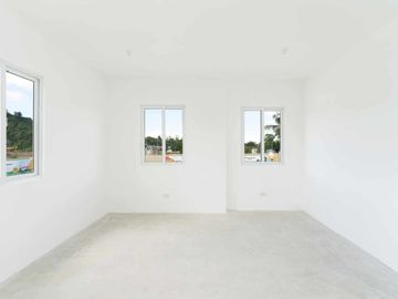 2-Bedroom Unit