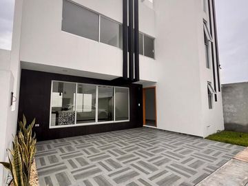 Casa nueva en venta en Paseos del Agua Cholula