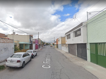CASA EN VENTA EN SAN LUIS POTOSI MINEROS FANNAYER