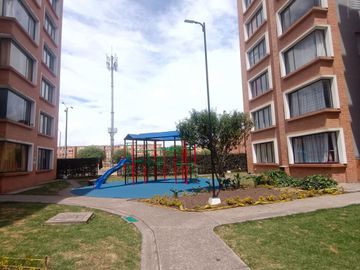 PALMA REAL  UNO DE LOS MEJORES CONJUNTOS EN CIUDAD VERDE EXELENTE UBICACION  CERCA AL HOSPITAL Y C C MIRAFLOREZ