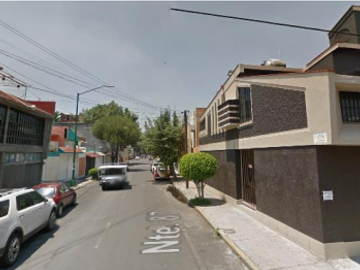REMATE DE GRANDE CASA EN SINDICATO MEXICANO DE ELECTRICISTA, AZCAPOTZALCO, CDMX.
