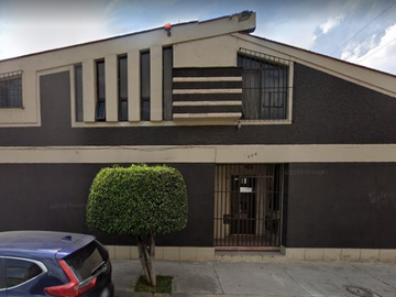 REMATE DE GRANDE CASA EN SINDICATO MEXICANO DE ELECTRICISTA, AZCAPOTZALCO, CDMX.