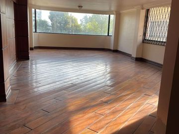 DE OPORTUNIDAD AMPLIO DEPARTAMENTO A LA VENTA SECTOR EL BOSQUE.