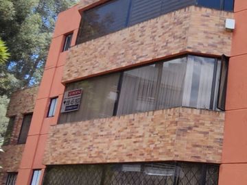 DE OPORTUNIDAD AMPLIO DEPARTAMENTO A LA VENTA SECTOR EL BOSQUE.